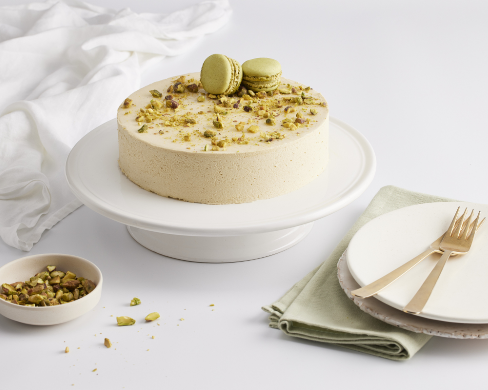 Pistachio Cake for 4-6 to 6-8