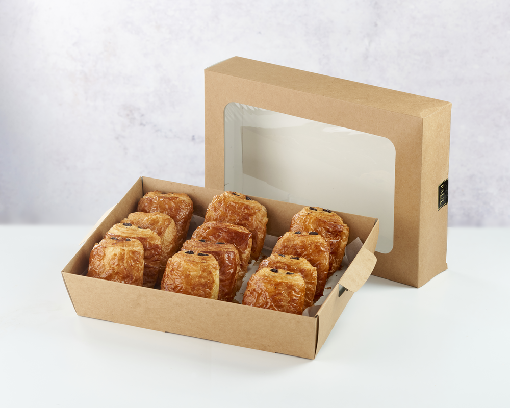 Plateau De Pain Au Chocolat - 12 Pieces front view
